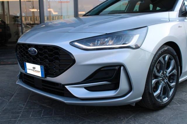 Ford Focus Wagon 1.5 ecoblue ST-Line 115cv AUTO con Navi e CarPlay