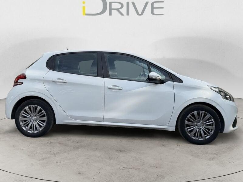 Peugeot 208 208 5p 1.2 puretech Allure s&s 82cv neopatentati