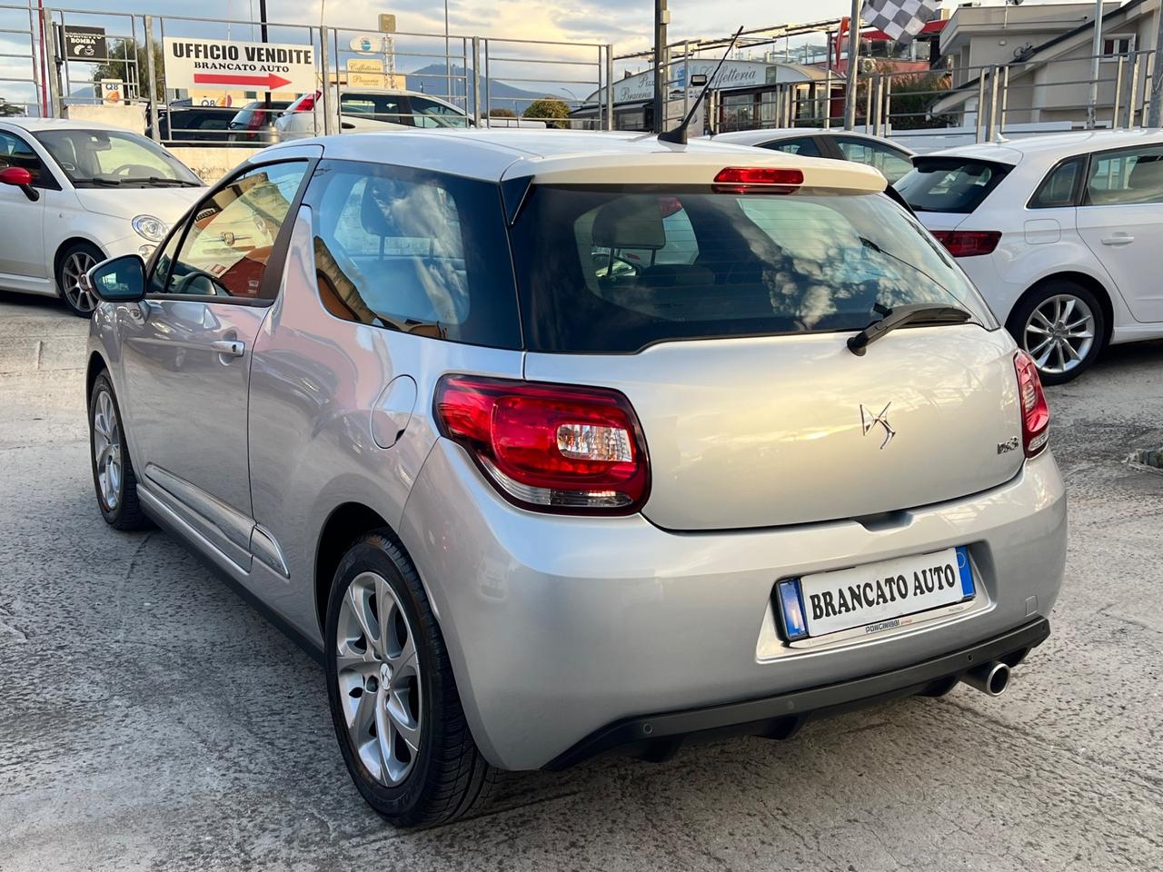 Ds DS3 DS 3 BlueHDi 75 So Chic