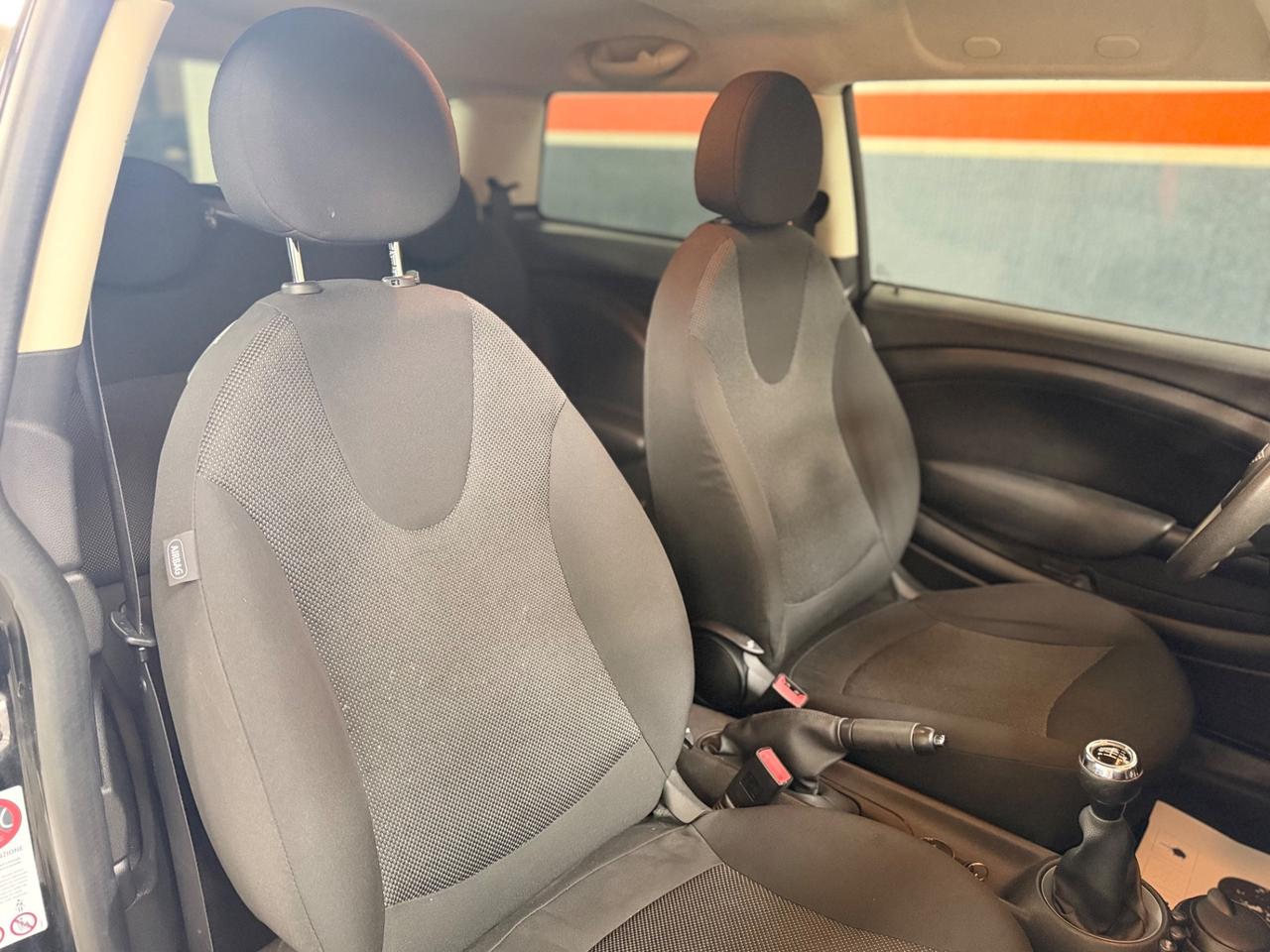 Mini 1.6 16V Cooper NEOPATENTATI