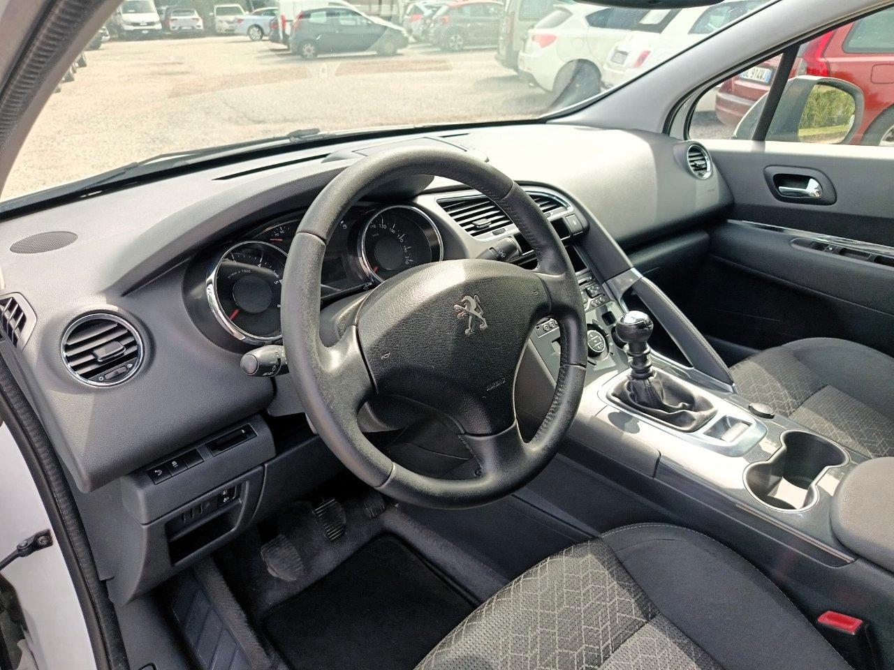 Peugeot 3008 1.6 hdi Business