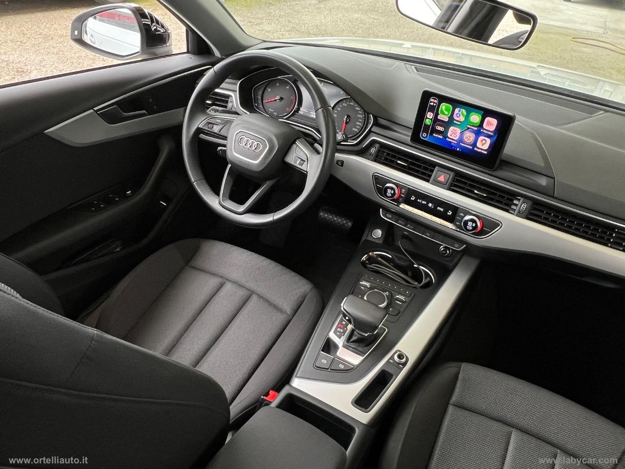 AUDI A4 Avant 30 TDI S tronic Business