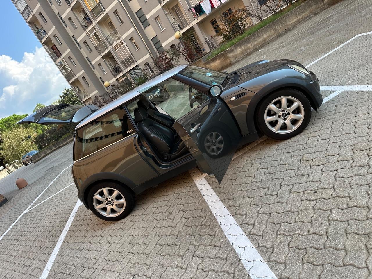 Mini 1.6 16V One Park Lane