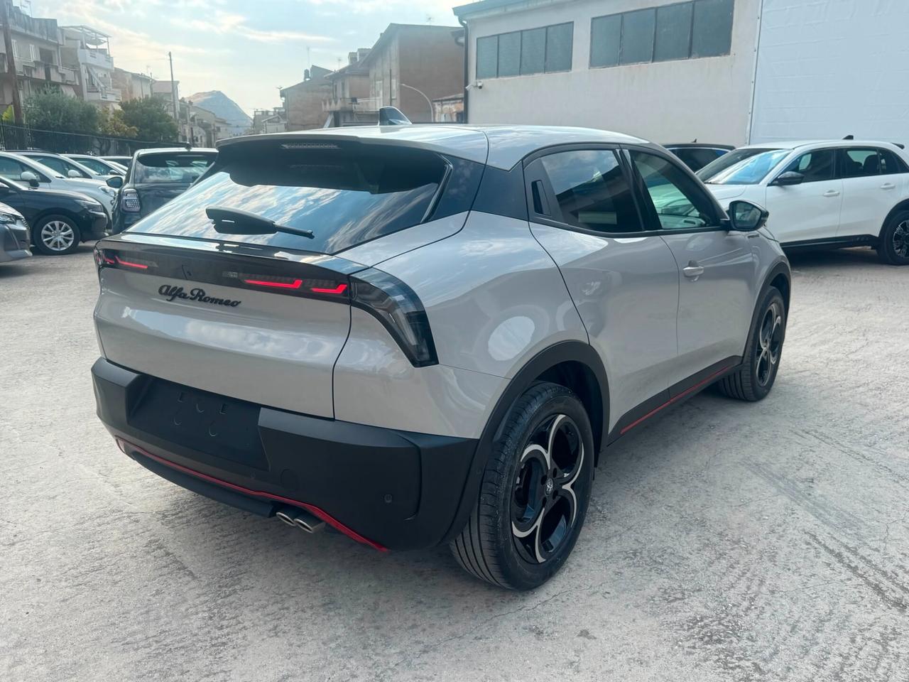 Alfa Romeo Junior 1.2 145 CV Hybrid eDCT6