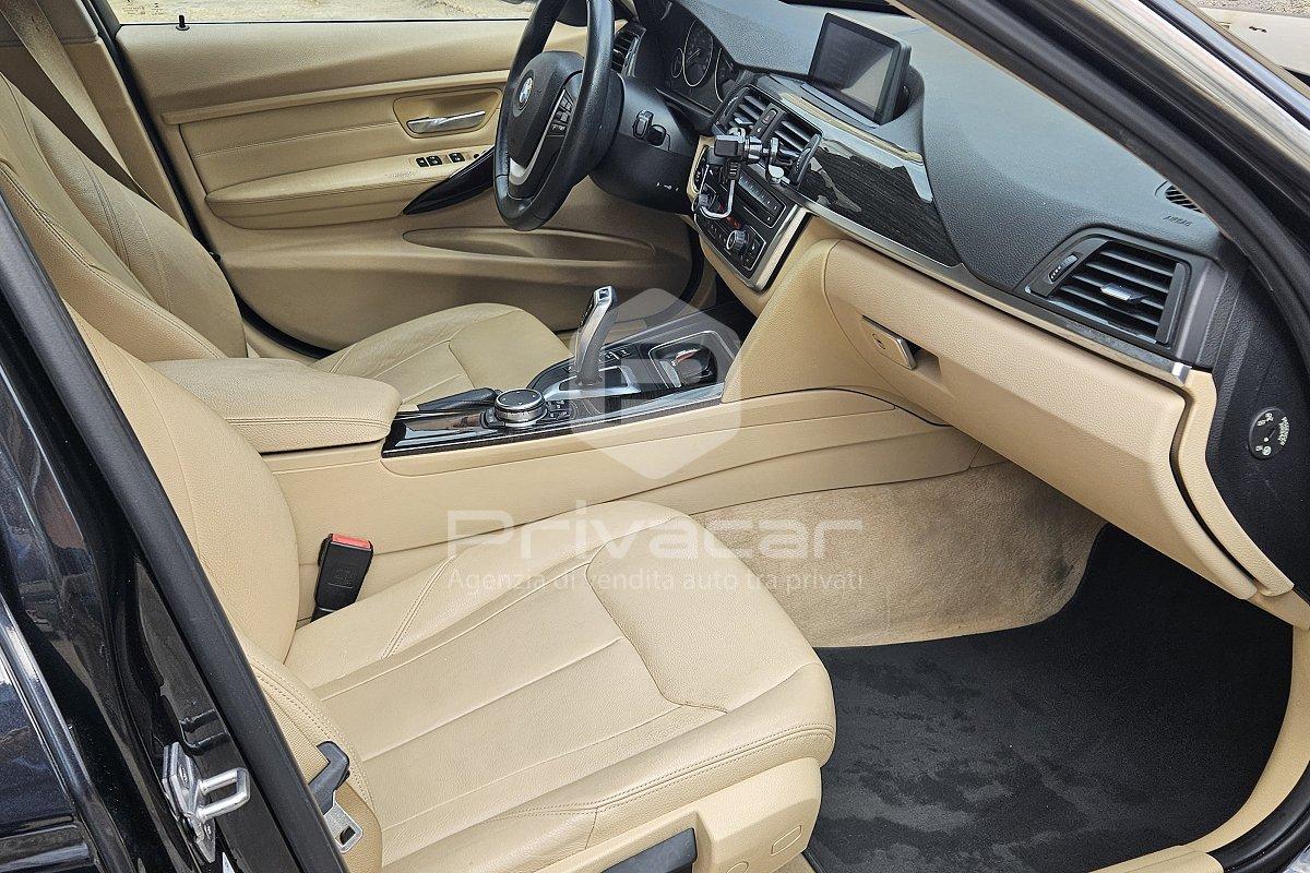 BMW 320d xDrive Touring Luxury
