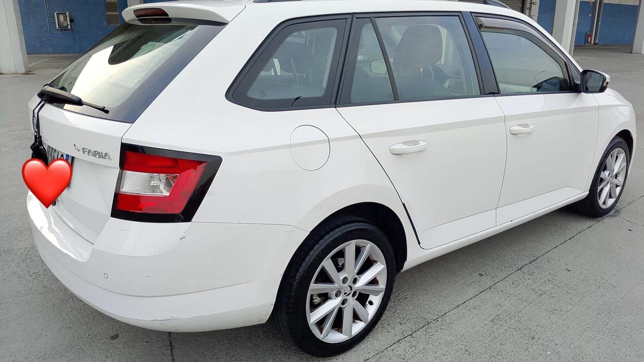 Skoda Fabia 1.2 TSI Wagon Style 2017
