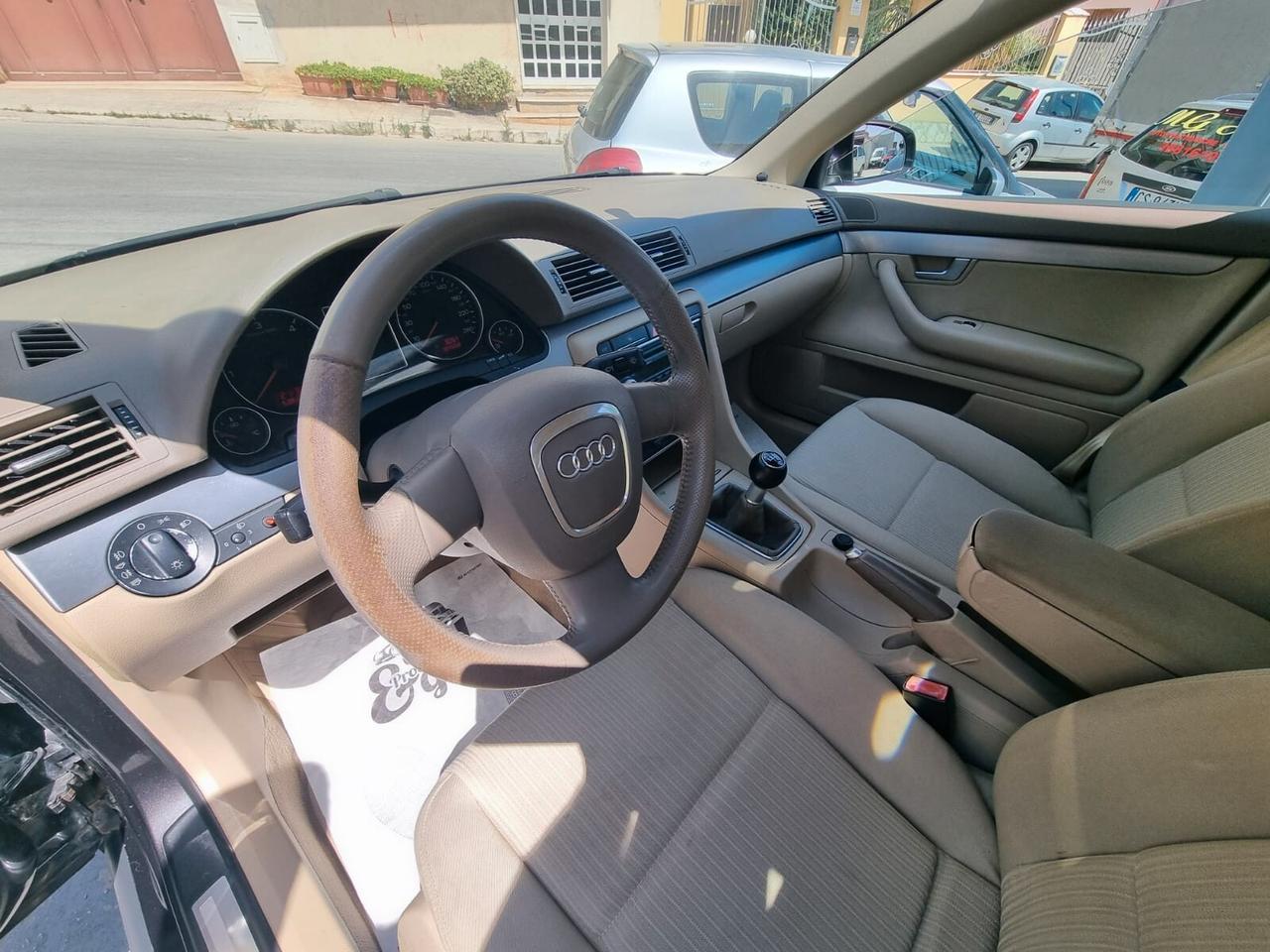 Audi A4 2.0 16V TDI Sport