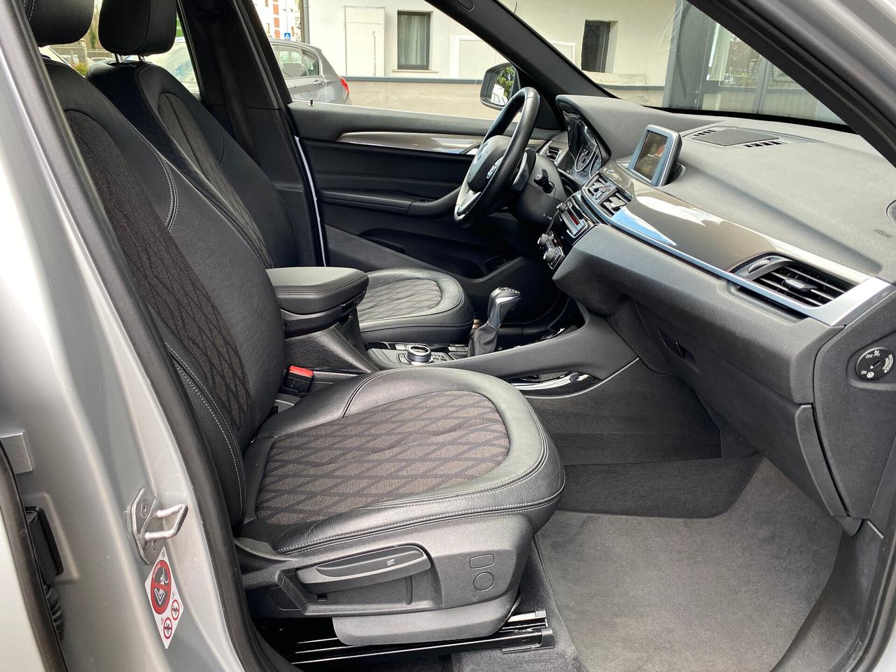 Bmw X1 BMW X1 xdrive18d xLine