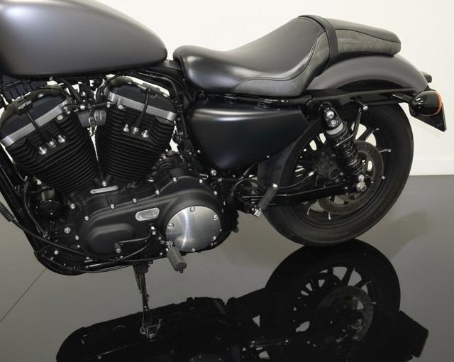 HARLEY-DAVIDSON 883 Iron - ANNO 2017