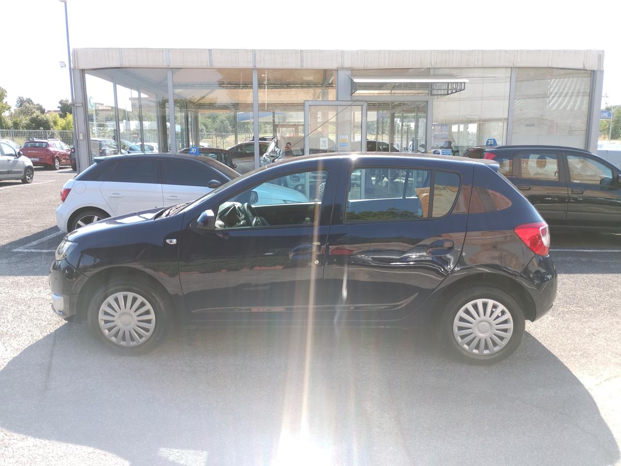 Dacia Sandero 1.2 Laureate Gpl 75cv