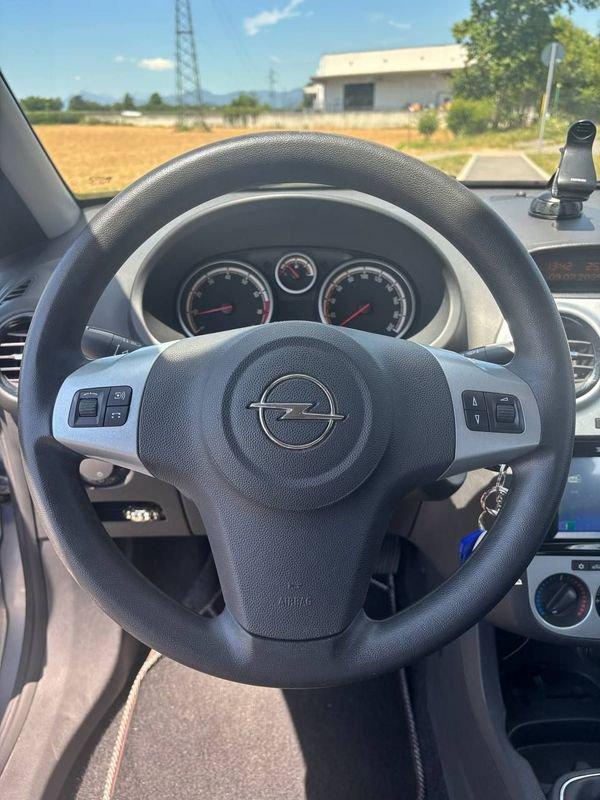 Opel Corsa CATENA FATTA + INIETTORI GPL SOSTITUITI