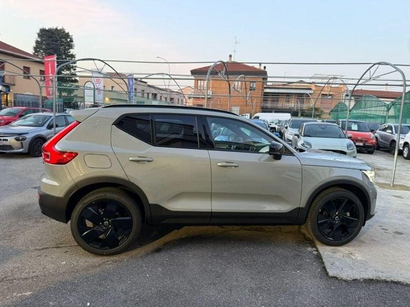 Volvo XC40 B3 automatico Plus Black Edition