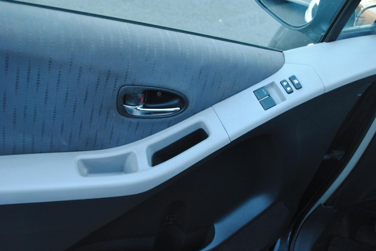 TOYOTA YARIS 1.3 101 CV