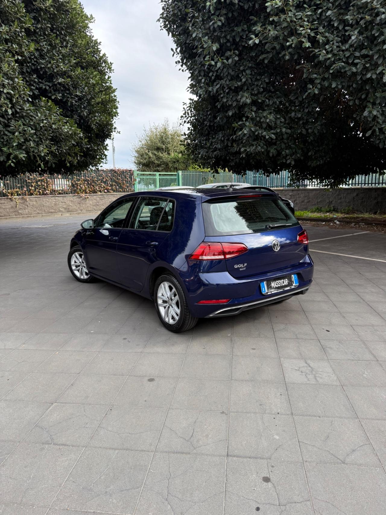 Volkswagen Golf 1.6 TDI 115 CV 5p. Business BlueMotion Technology