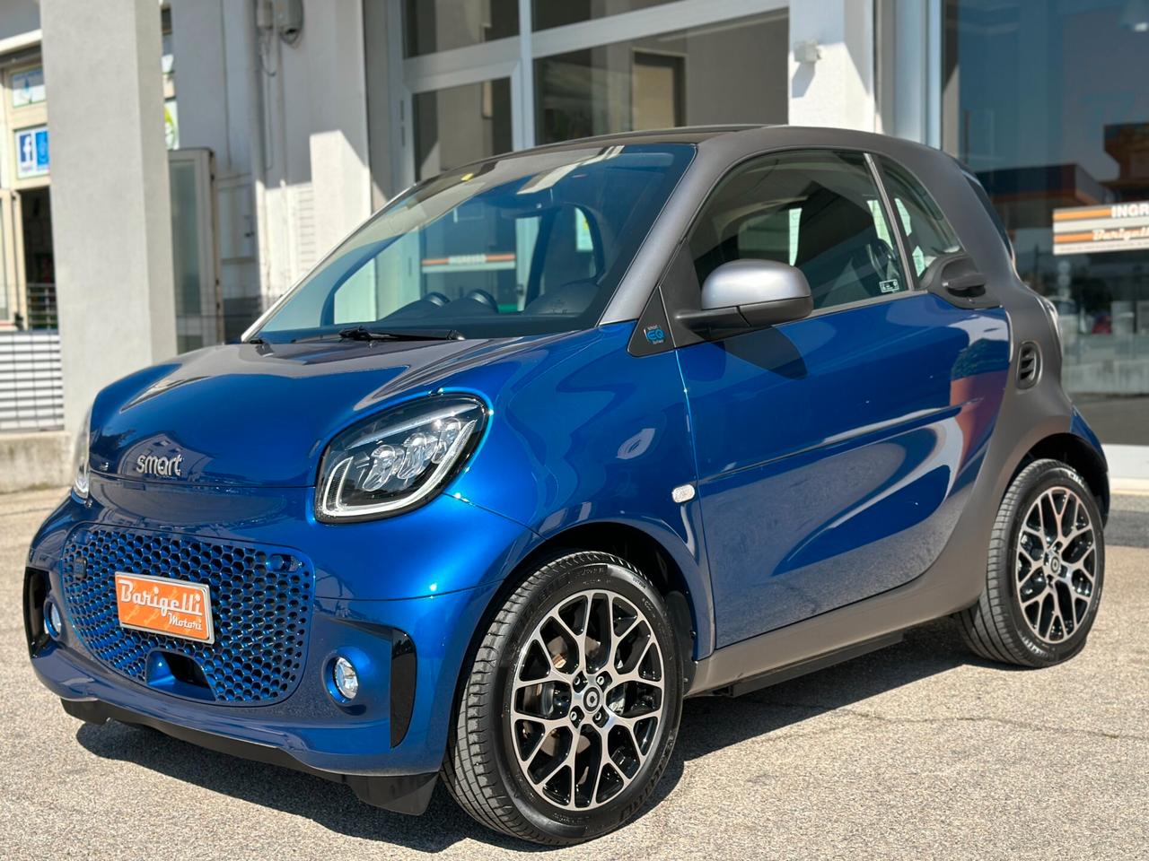 Smart ForTwo EQ Prime, Fari full led, Telecamera