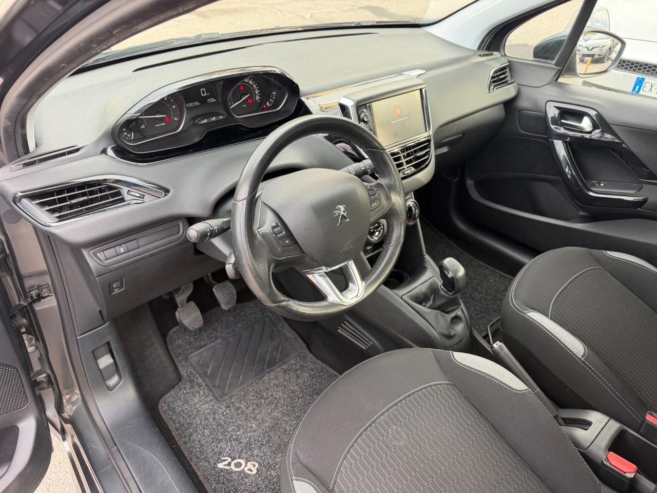 Peugeot 208 Allure 1.6 Diesel 75 cv 2016