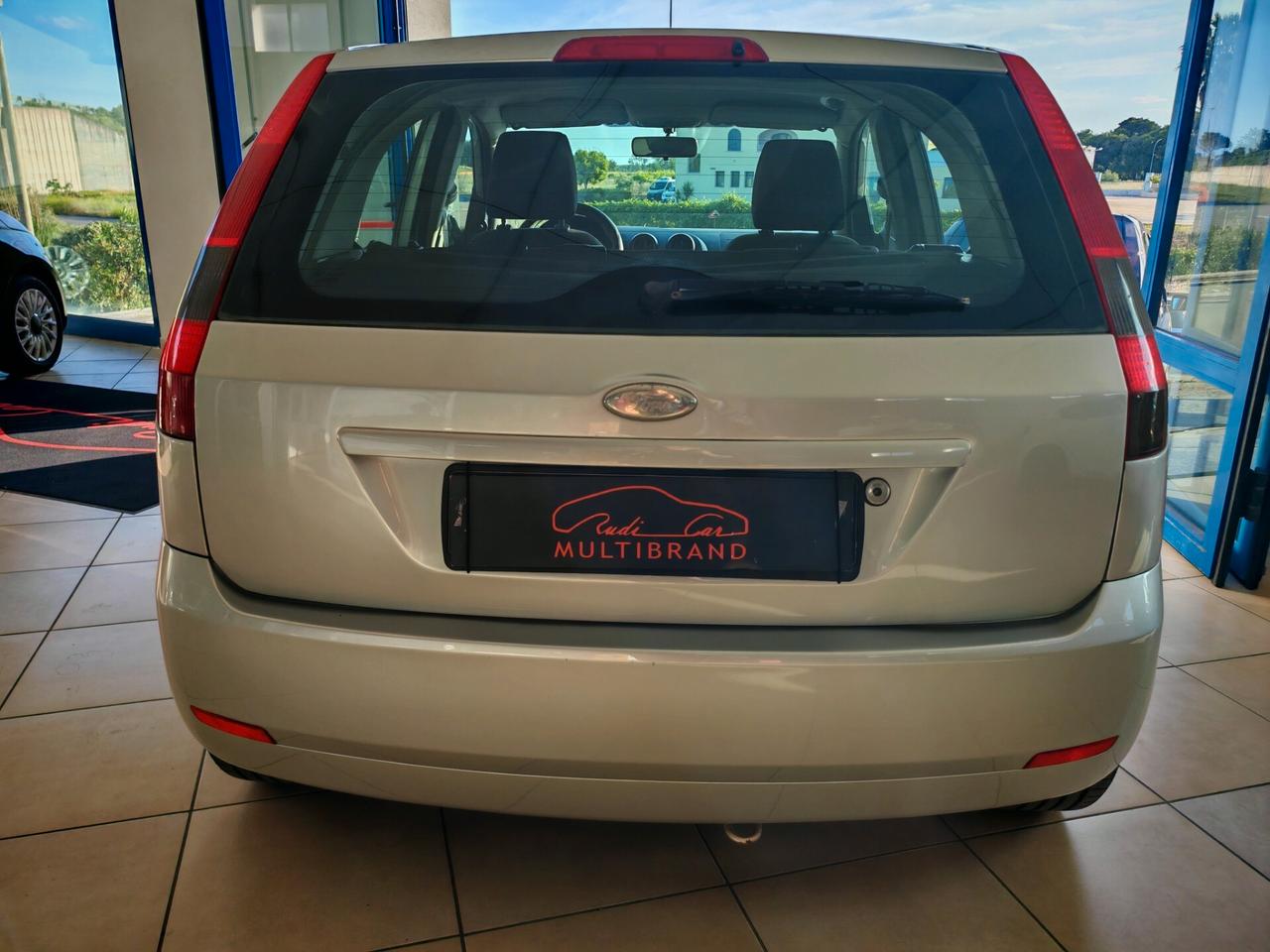 Ford Fiesta 1.2 16V 5p. Ghia