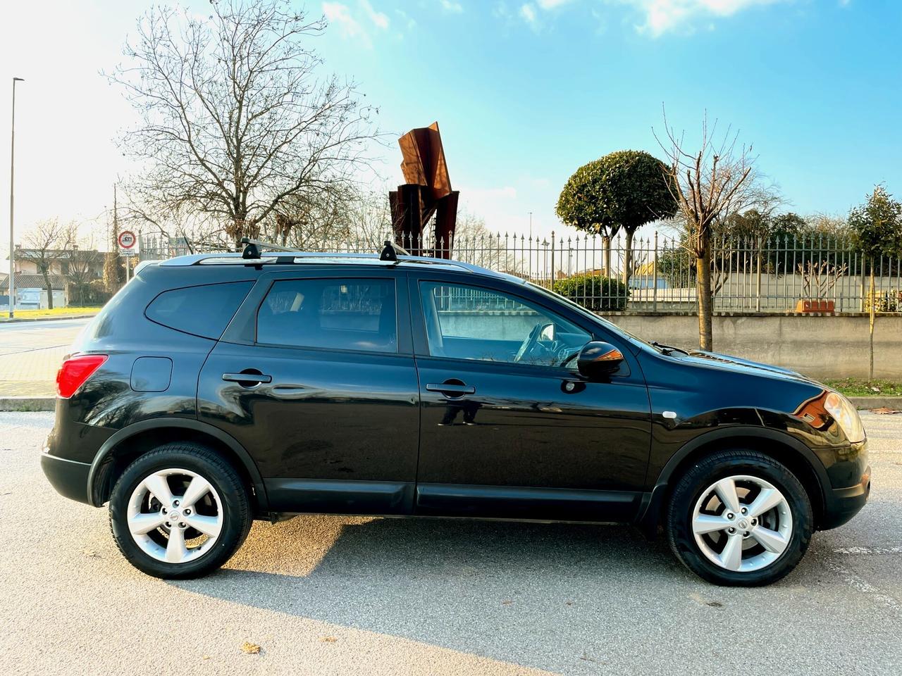 NISSAN QASHQAI 2.0D 4x4- 7POSTI-Tetto-2009