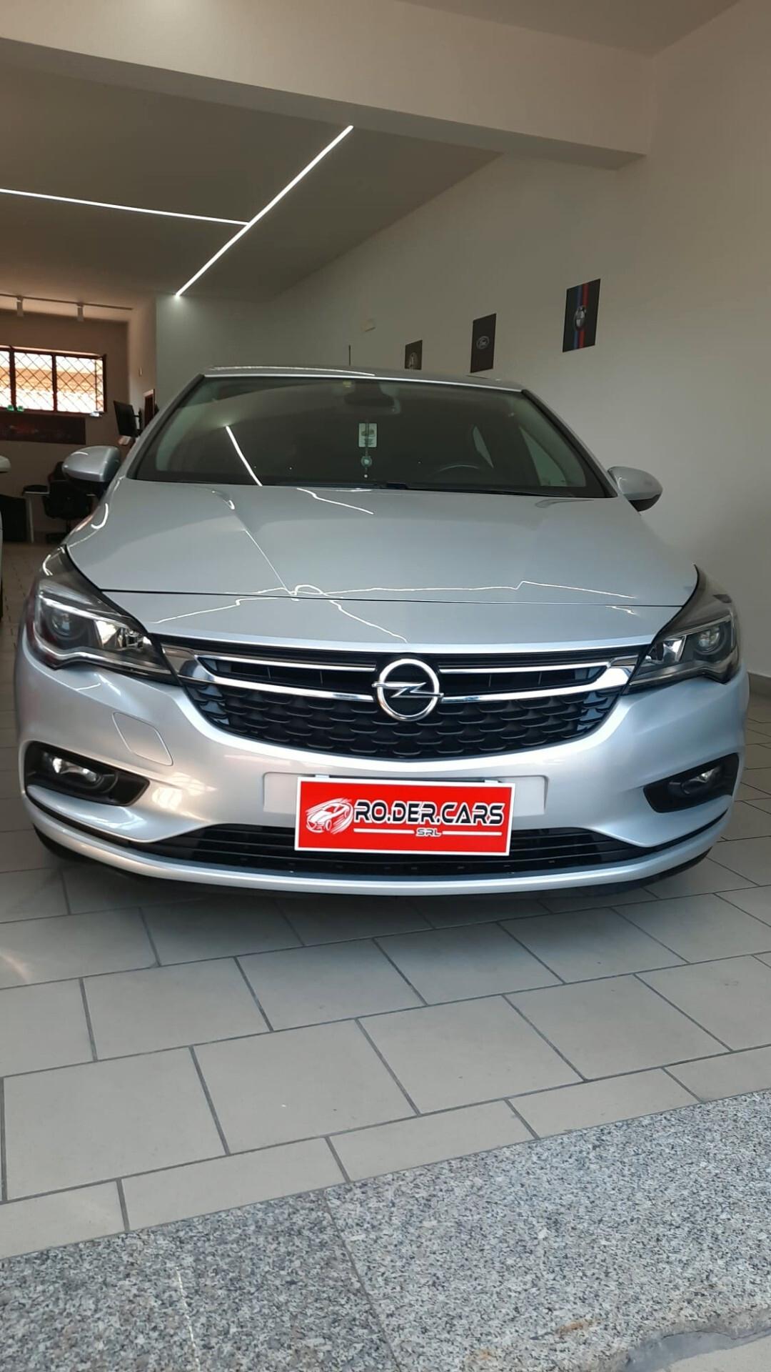 Opel Astra 1.6 CDTi 110CV Start&Stop 5 porte Innovation