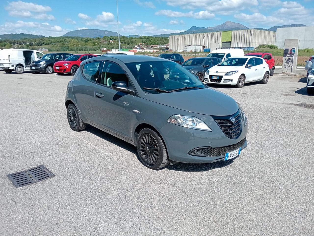 Lancia Ypsilon 1.3 MJET 95CV Elefantino