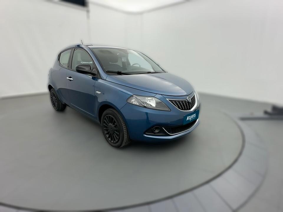 Lancia Ypsilon NOLEGGIO LUNGO TERMINE