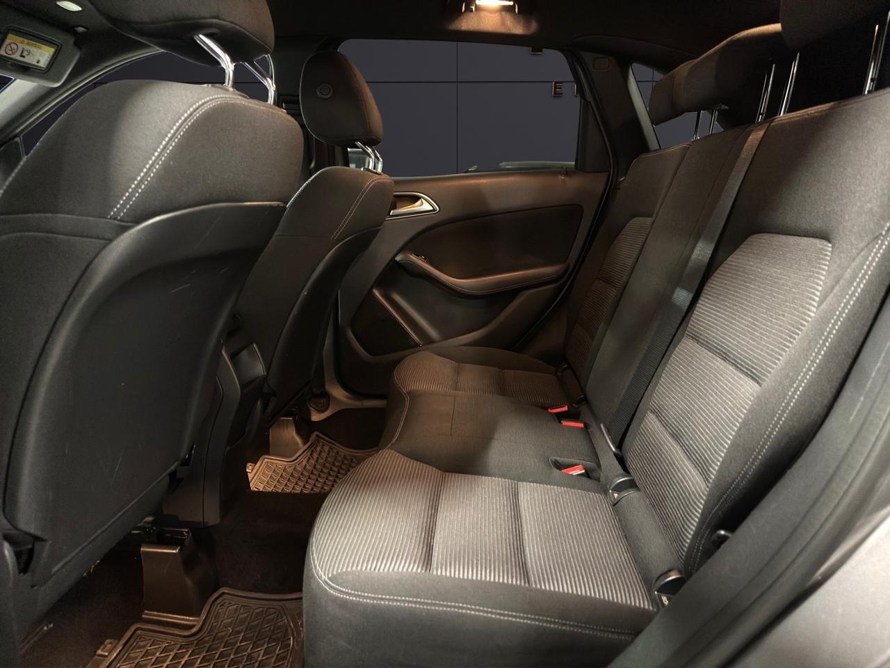 Mercedes-benz B 180 B 180 d Sport