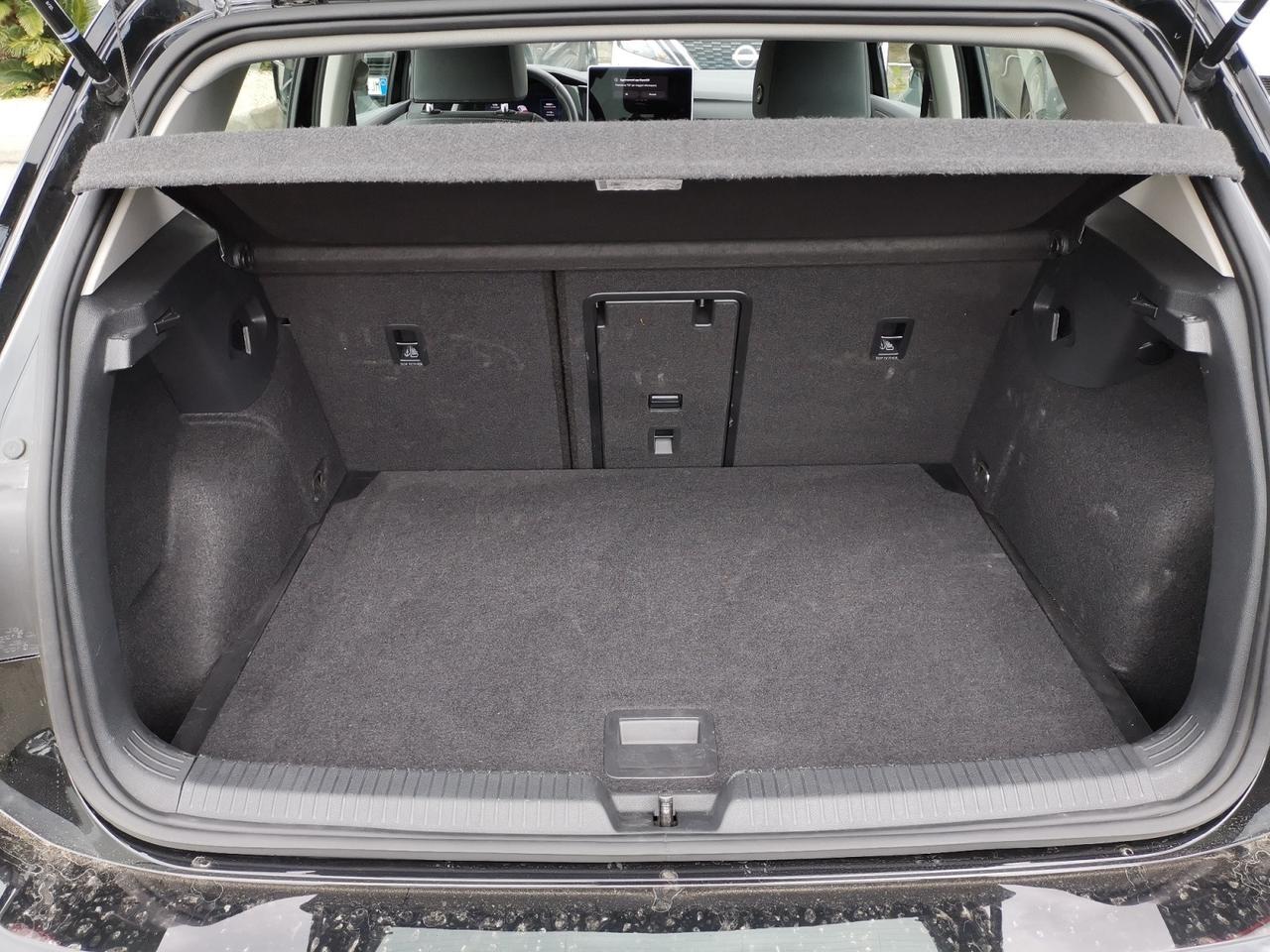 VOLKSWAGEN Golf VIII 2024 - Golf 2.0 tdi Style 150cv dsg