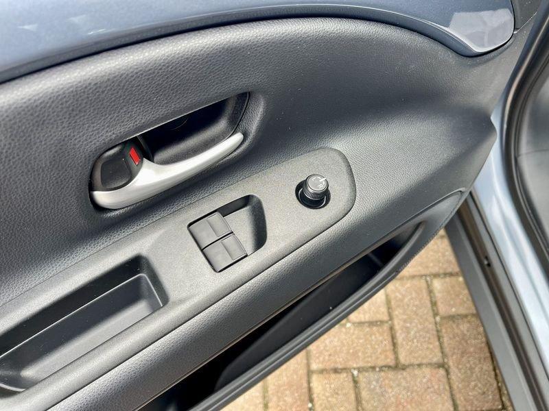 Toyota Aygo X 1.0 Active 72cv - KM0