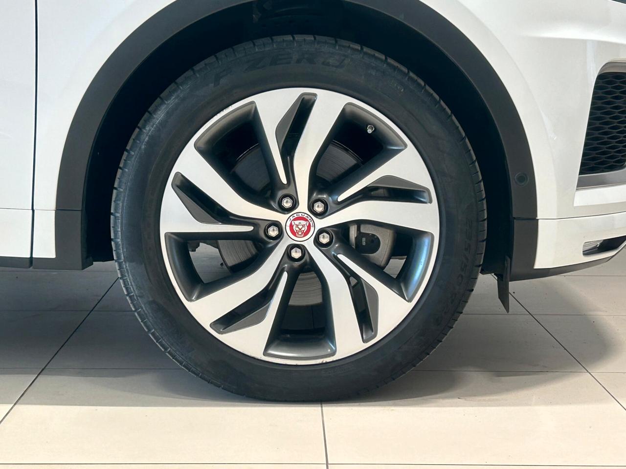 Jaguar E-Pace 2.0D I4 204 CV AWD Auto R-Dynamic HSE