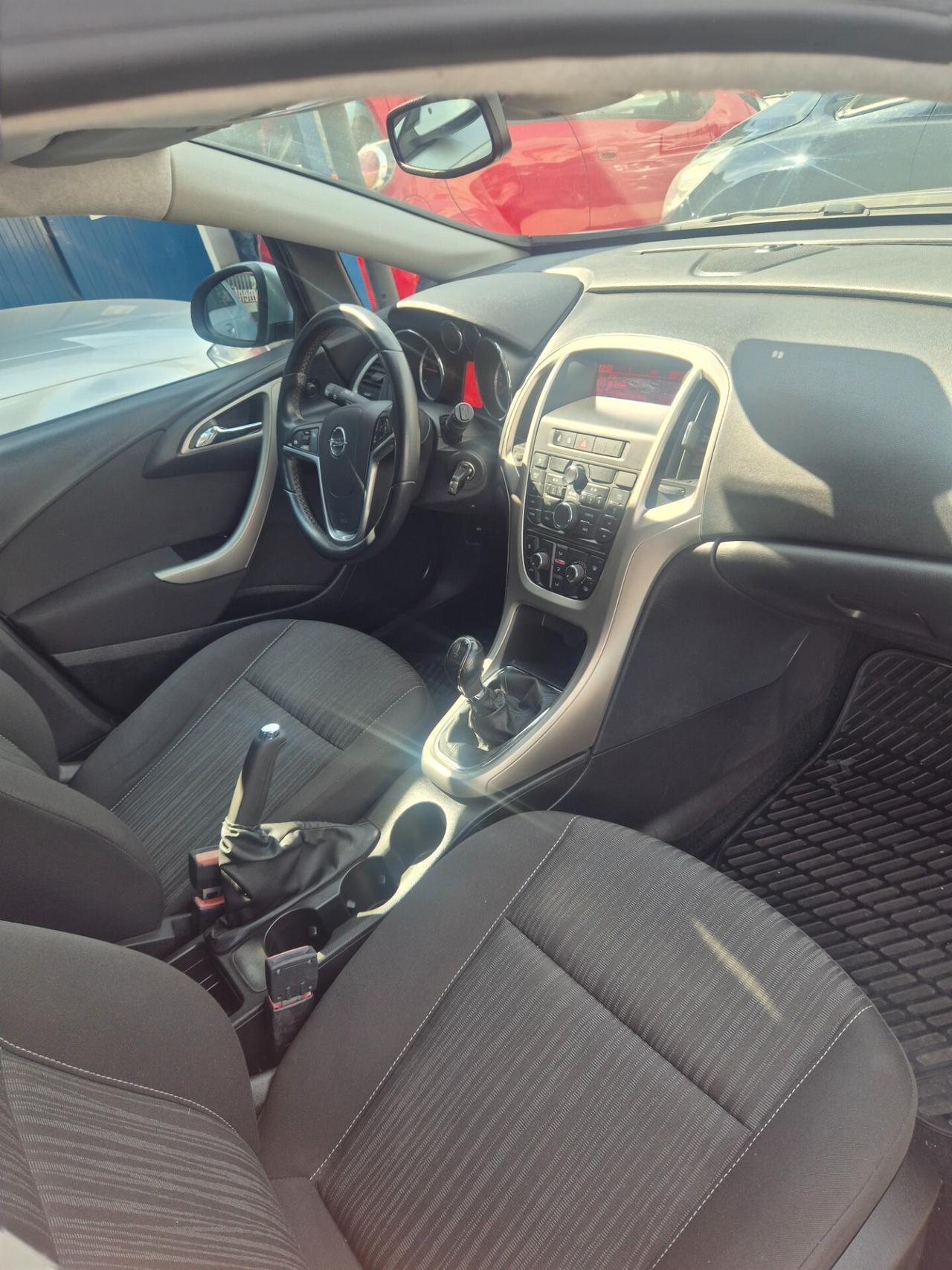 Opel Astra 1.7 CDTI 110CV 5 porte Cosmo