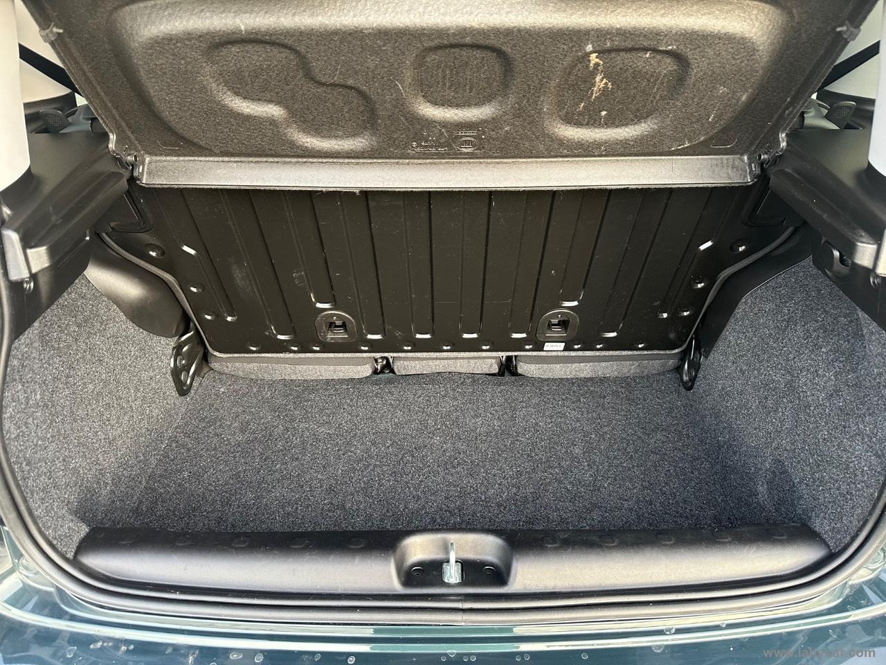 FIAT Panda 1.0 FireFly S&S Hybrid Cross