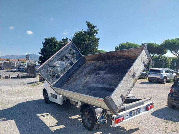 RENAULT Master T35 2.3 dCi Ribaltabile Trilatera