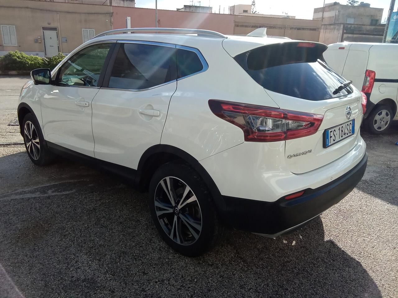 Nissan Qashqai 1.6 dCi 2WD XTronic Tekna+