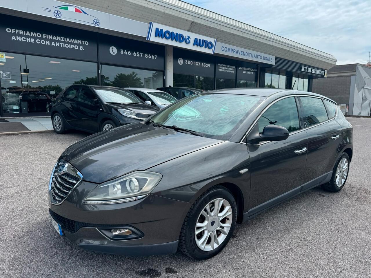 Lancia Delta 1.4 T-Jet 120 CV Platino Ecochic GPL