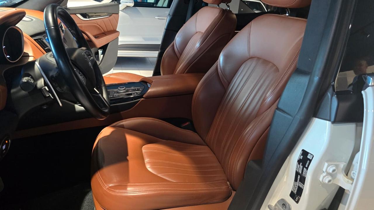 Maserati Levante V6 Diesel AWD Gransport