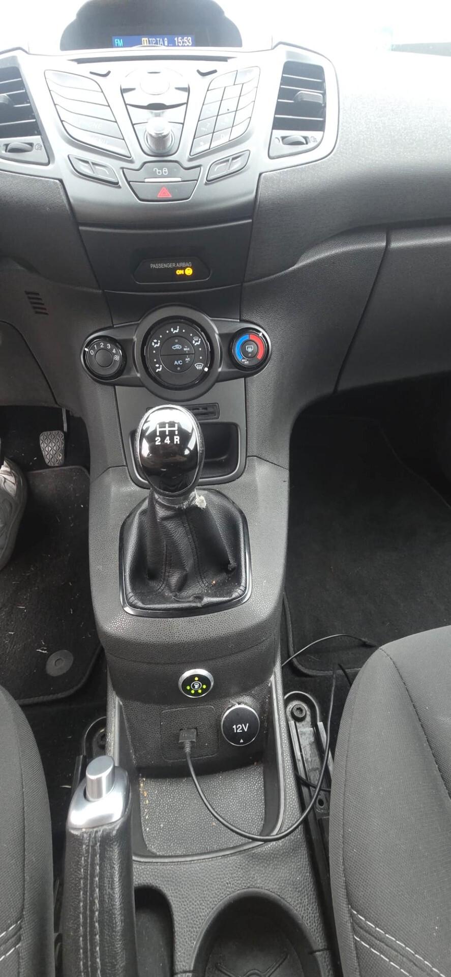 Ford Fiesta 1.4 3p. Bz.- GPL Titanium