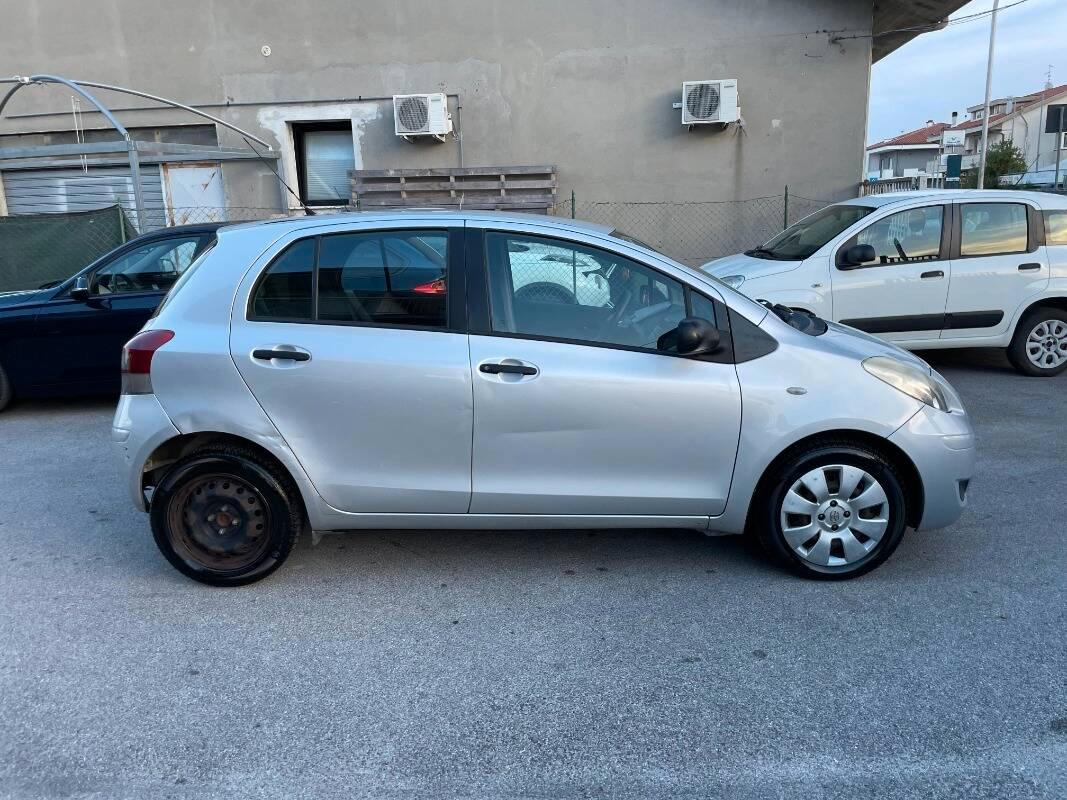 Toyota Yaris 1.4 d-4d c vsc+trc 5p