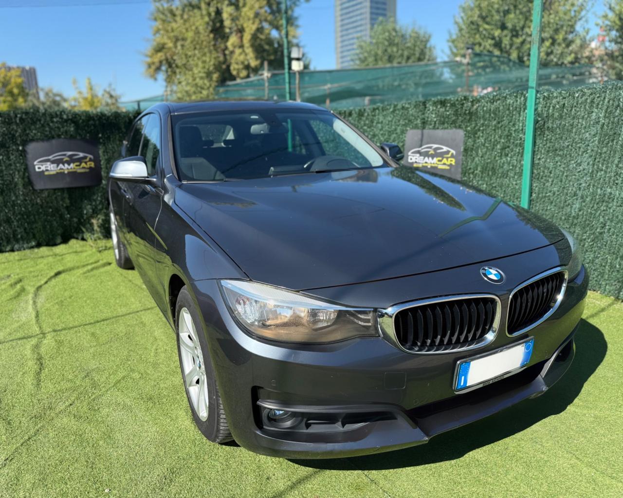 Bmw GRAN TURISMO 318D AUTOMATICA NAVI FULL