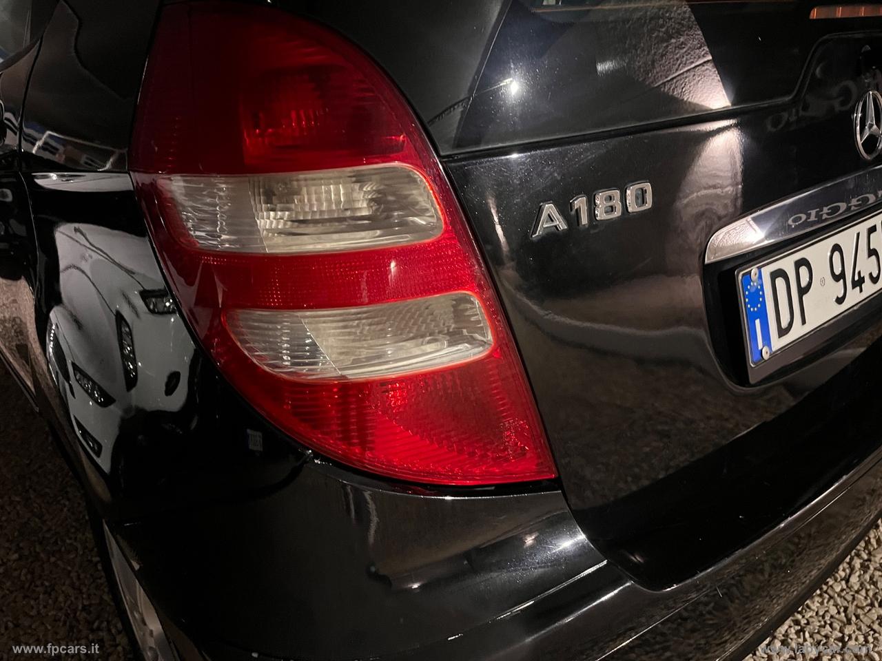 MERCEDES-BENZ A 180 CDI Avantgarde Edition 10