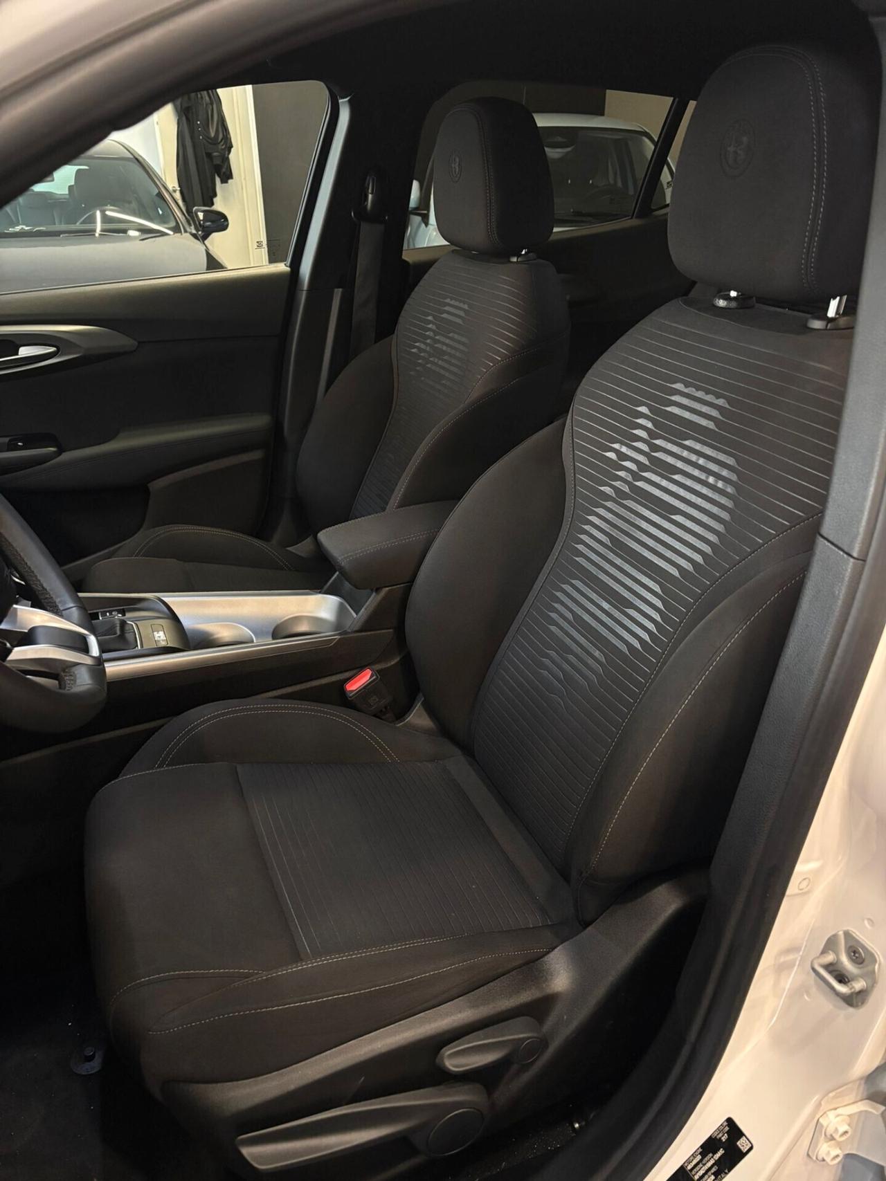 Alfa Romeo Tonale 1.6 diesel 130 CV TCT6 Super