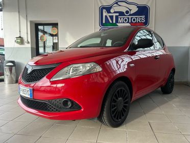 Lancia Ypsilon 1.2 69 CV 5 porte GPL Ecochic Elefantino Blu