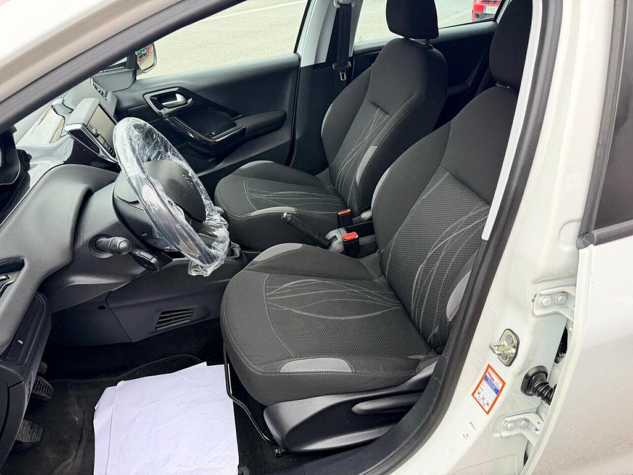 Peugeot 208 PureTech 68 5 porte Active