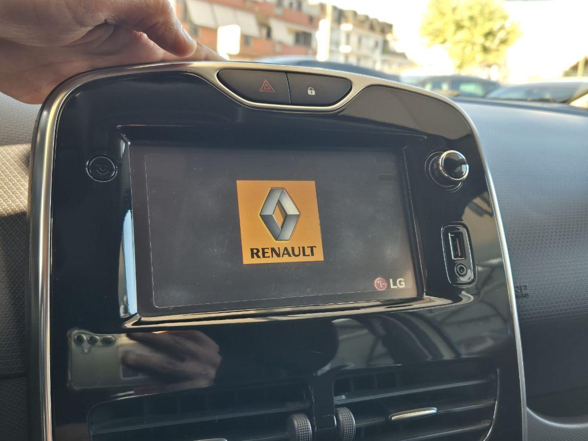 RENAULT - Clio - 1.2 75 CV GPL 5p. Costume National