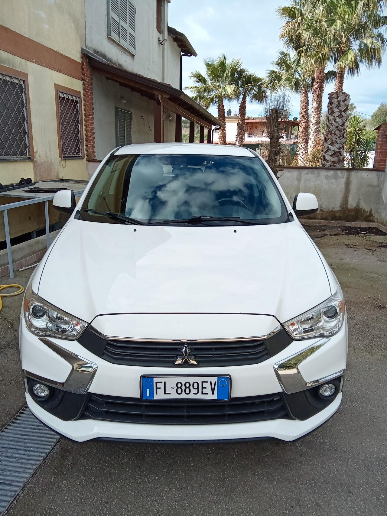 Mitsubishi ASX 1.6 DI-D 114 CV Intense 017