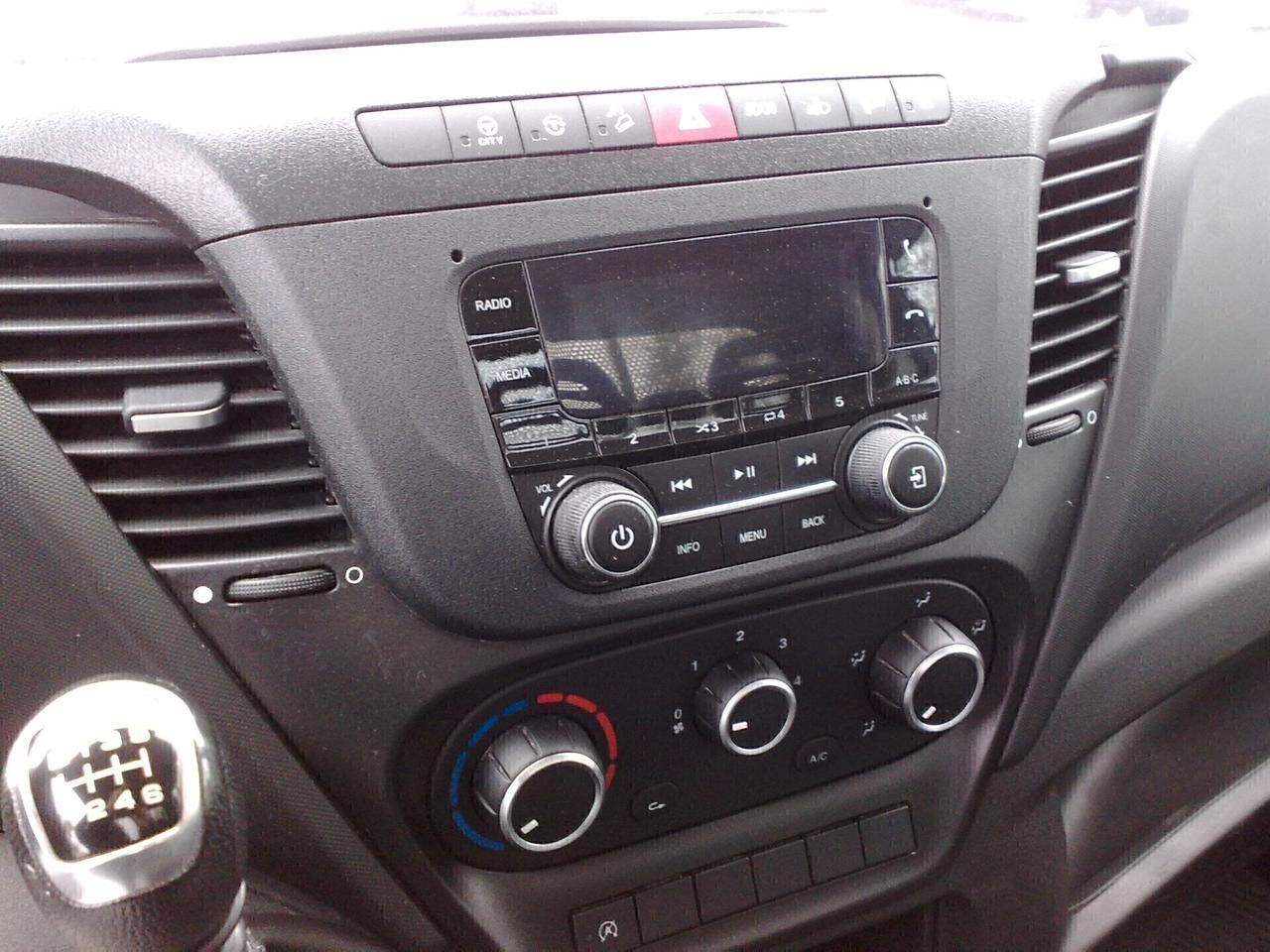 Iveco Daily 35c14 ribaltabile trilaterale - 2022