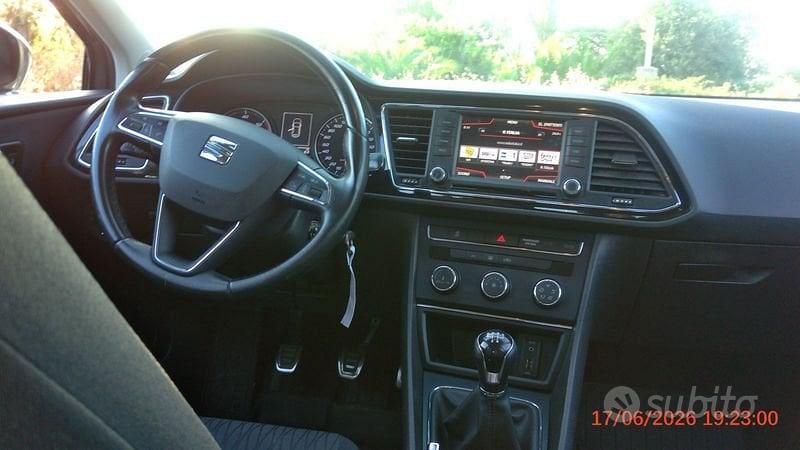 SEAT Leon 1.6 TDI 85KW STYLE