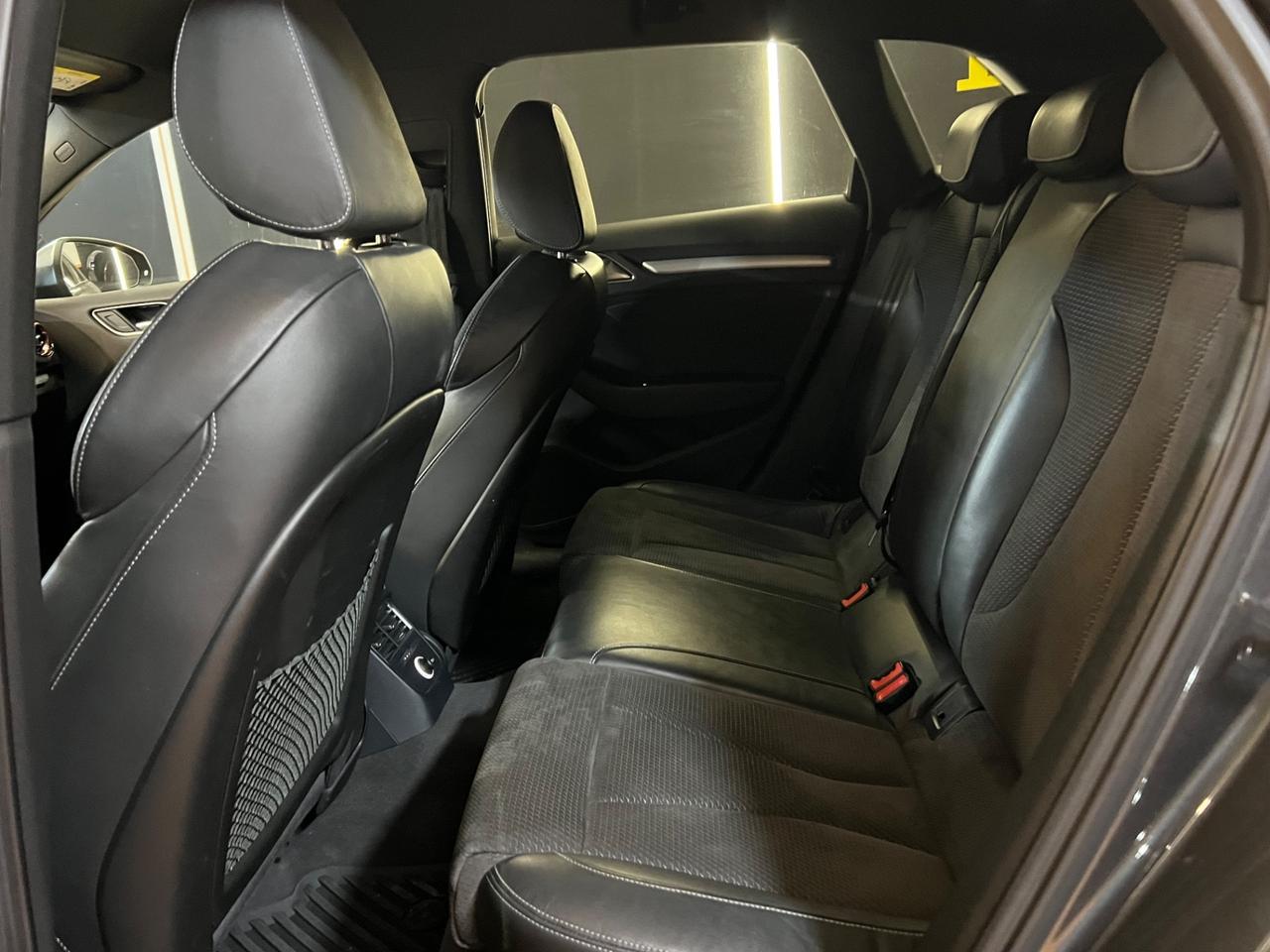 Audi S3 SPB 2.0 TFSI 300 CV quattro S tronic