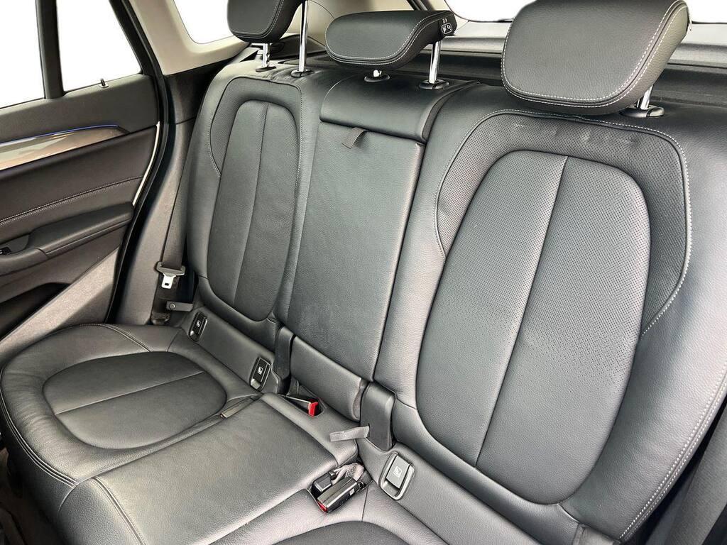 BMW X1 18 d xLine Plus xDrive Steptronic