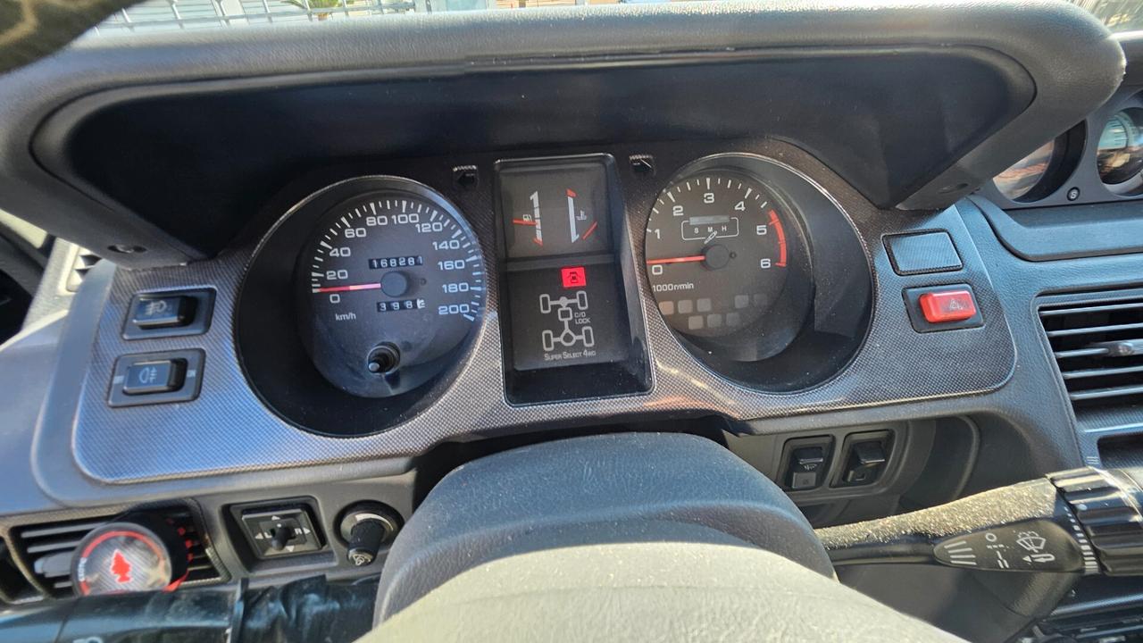 Mitsubishi Pajero 2.8 TDI Metal-top S.S. GLS Target