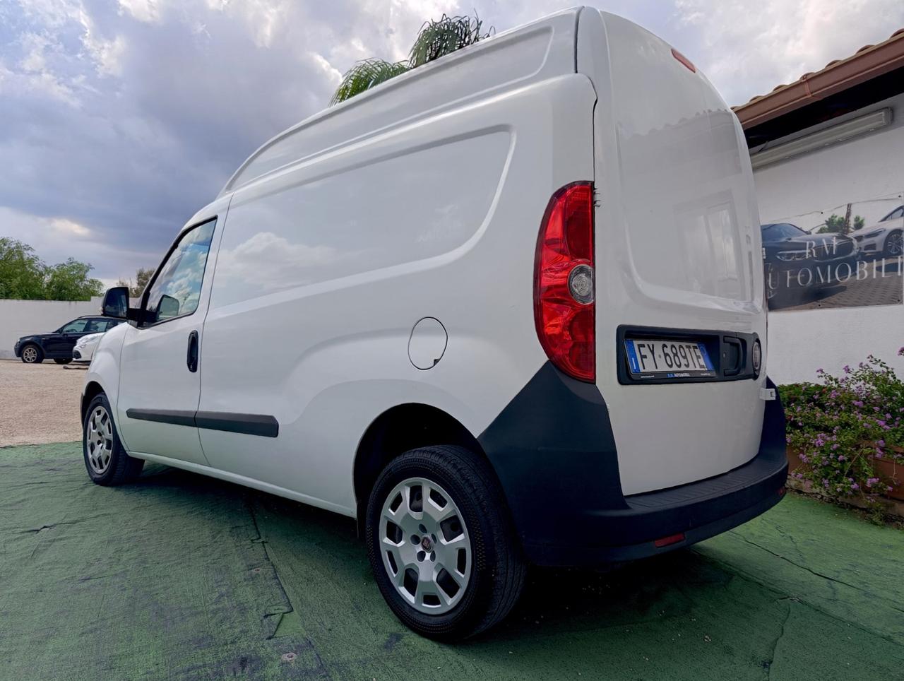 Fiat Doblò 1.6 MJT 105CV Cargo Maxi XL Lounge - 2019